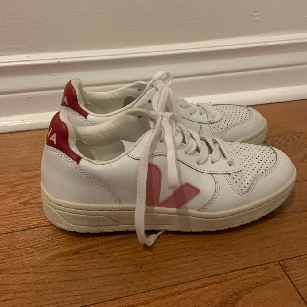 Veja Sneakers